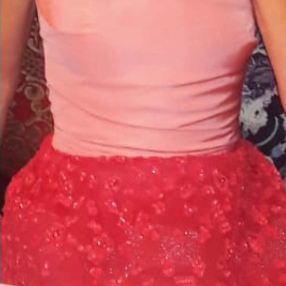 Dress. - Picture 10 of 10